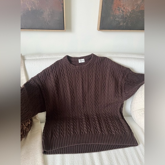 Aritzia sweater - Picture 6 of 8